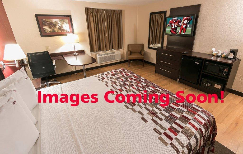 Hometowne Studios By Red Roof Newport News - Hampton West エクステリア 写真