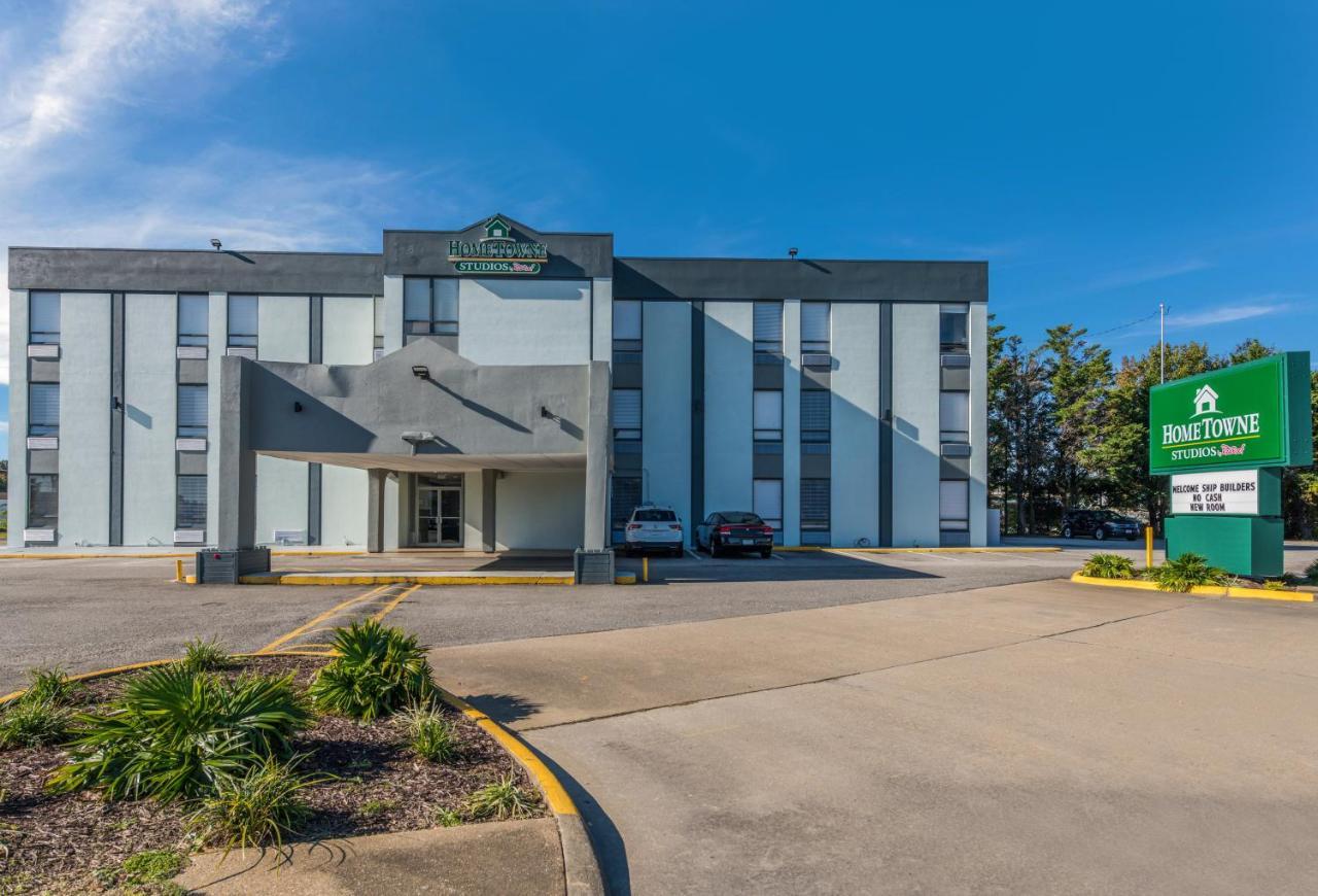 Hometowne Studios By Red Roof Newport News - Hampton West エクステリア 写真